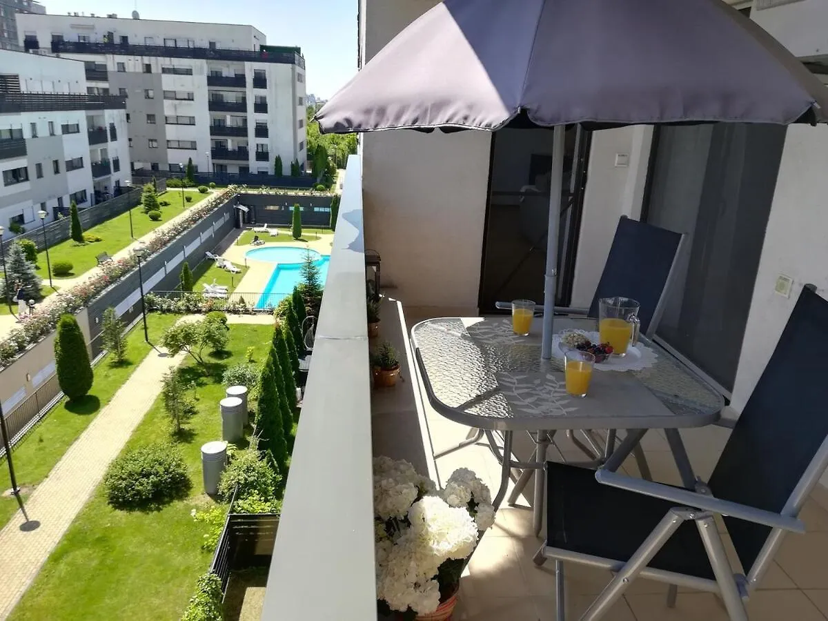 Apartment Comfortable Apt With Pool In Nature Surroundings Bucharest Romania